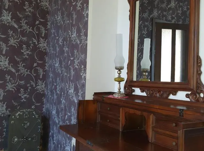 у шевальє. * Lvov