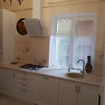 у шевальє. Daire Lviv