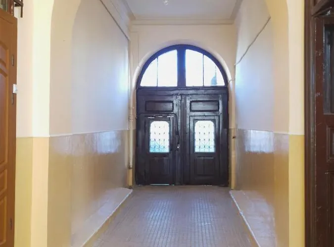 у шевальє. לבוב