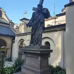 شقة у шевальє. *