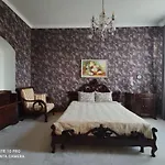 شقة у шевальє.