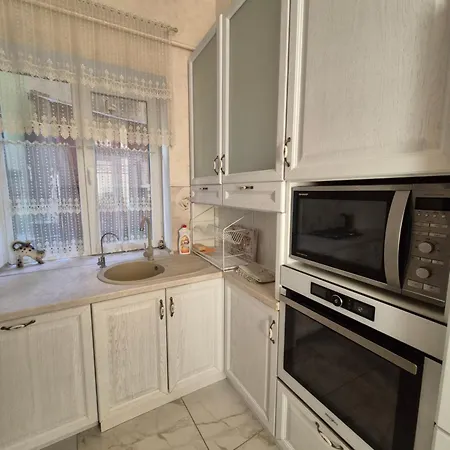 у шевальє. Apartman Lviv